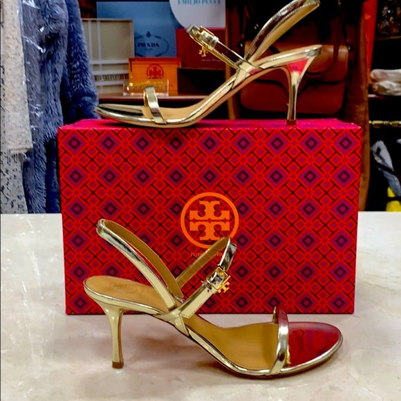Tory Burch Shoes - TORY BURCH CHARM PENELOPE 65MM GOLD MIRRORED LEATHER SLINGBACK SANDALS SIZE 8.5